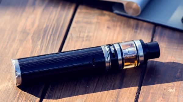 hút vape có hại không